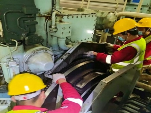 某船 5250KVA 3台西门子发电机大修