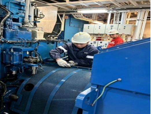 某船 2787KVA 西门子发电机大修